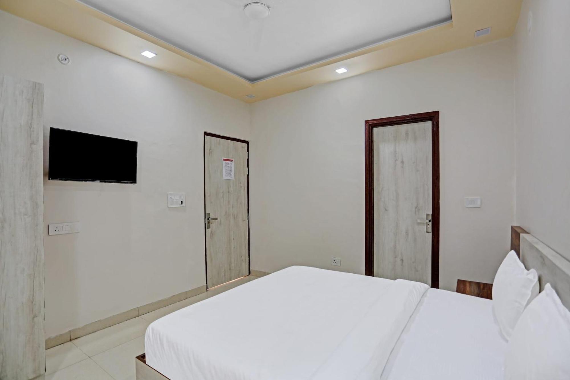 Hotel O Expo View Near Pvr Ansal Plaza 大诺伊达 外观 照片